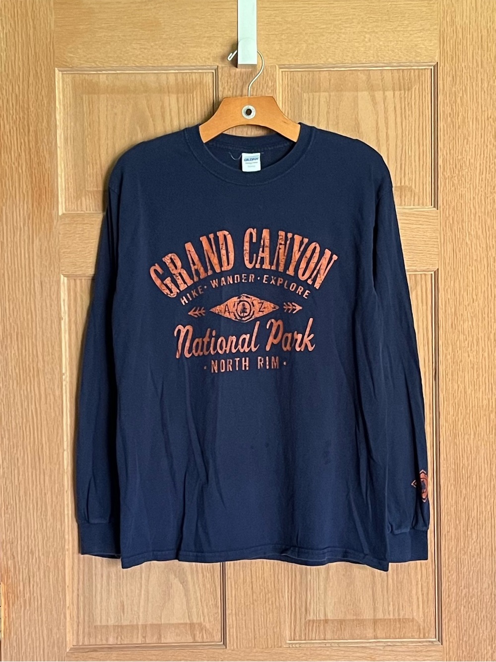 M Gildan Grand Canyon Cotton Long Sleeve